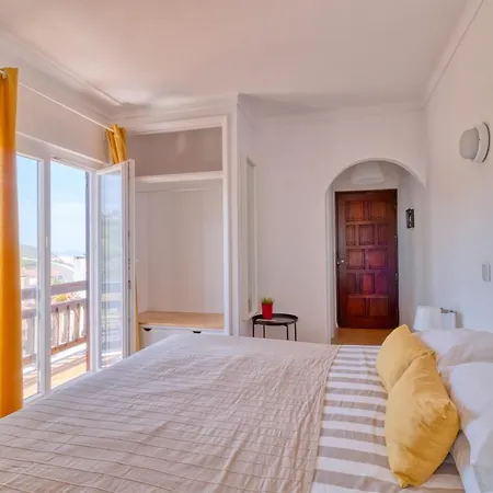 Homemoel Local Accomodation Al