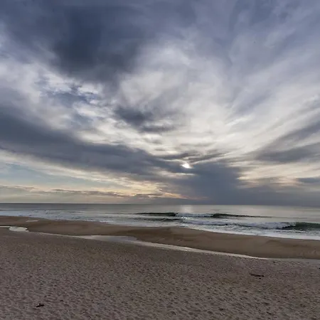 Homemoel Local Accomodation Al 3*