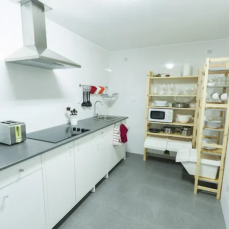 Homemoel Local Accomodation Al بيت ضيافة 3*