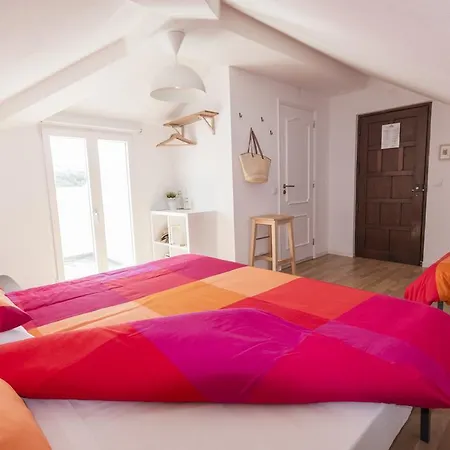 Homemoel Local Accomodation Al 3*